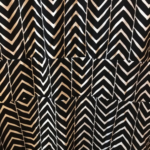 Cynthia Rowley black &white chevron pattered dress - Picture 4 of 6